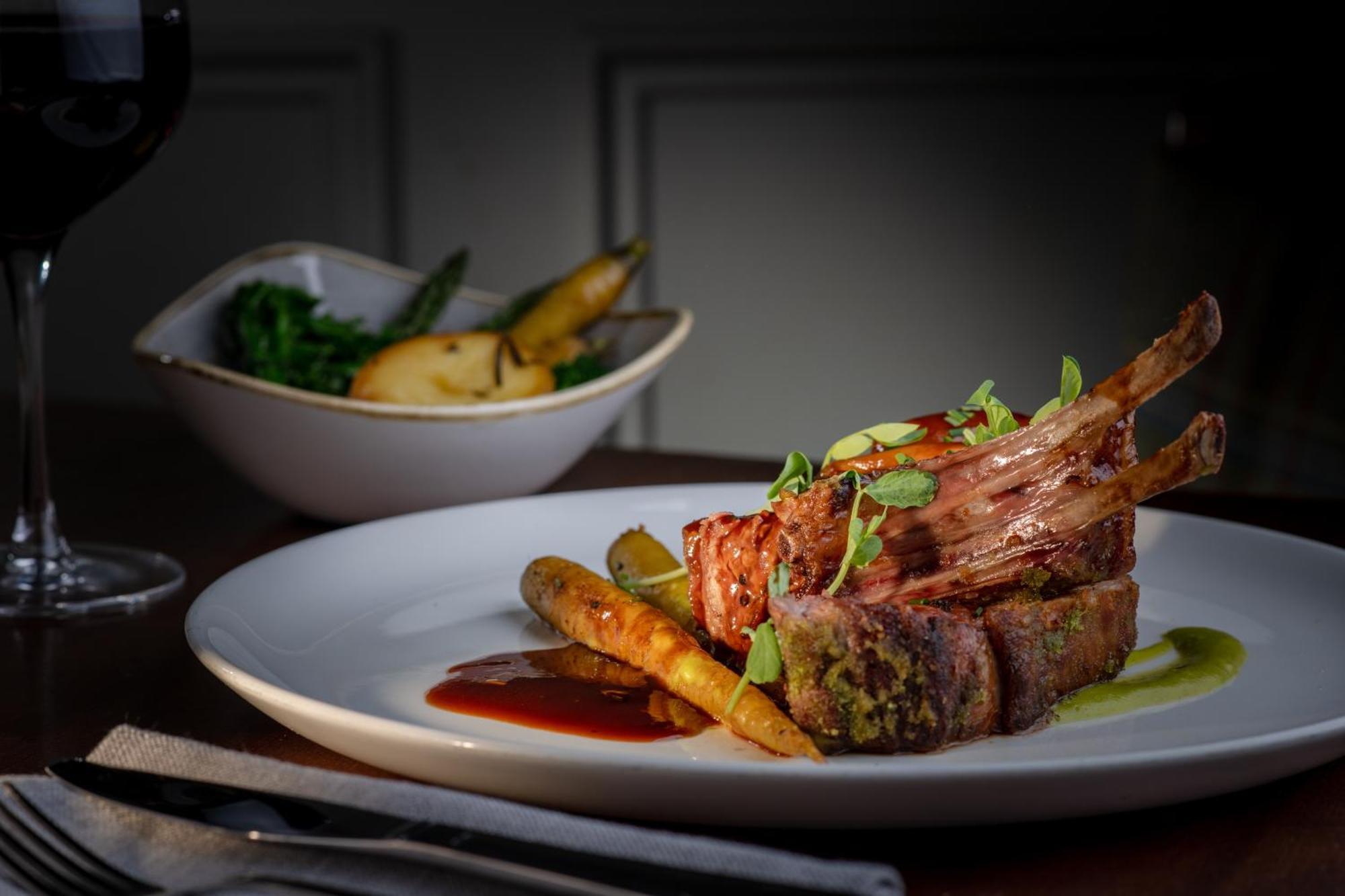 Отель The Millstone, Mellor Блэкберн Экстерьер фото Rack of lamb