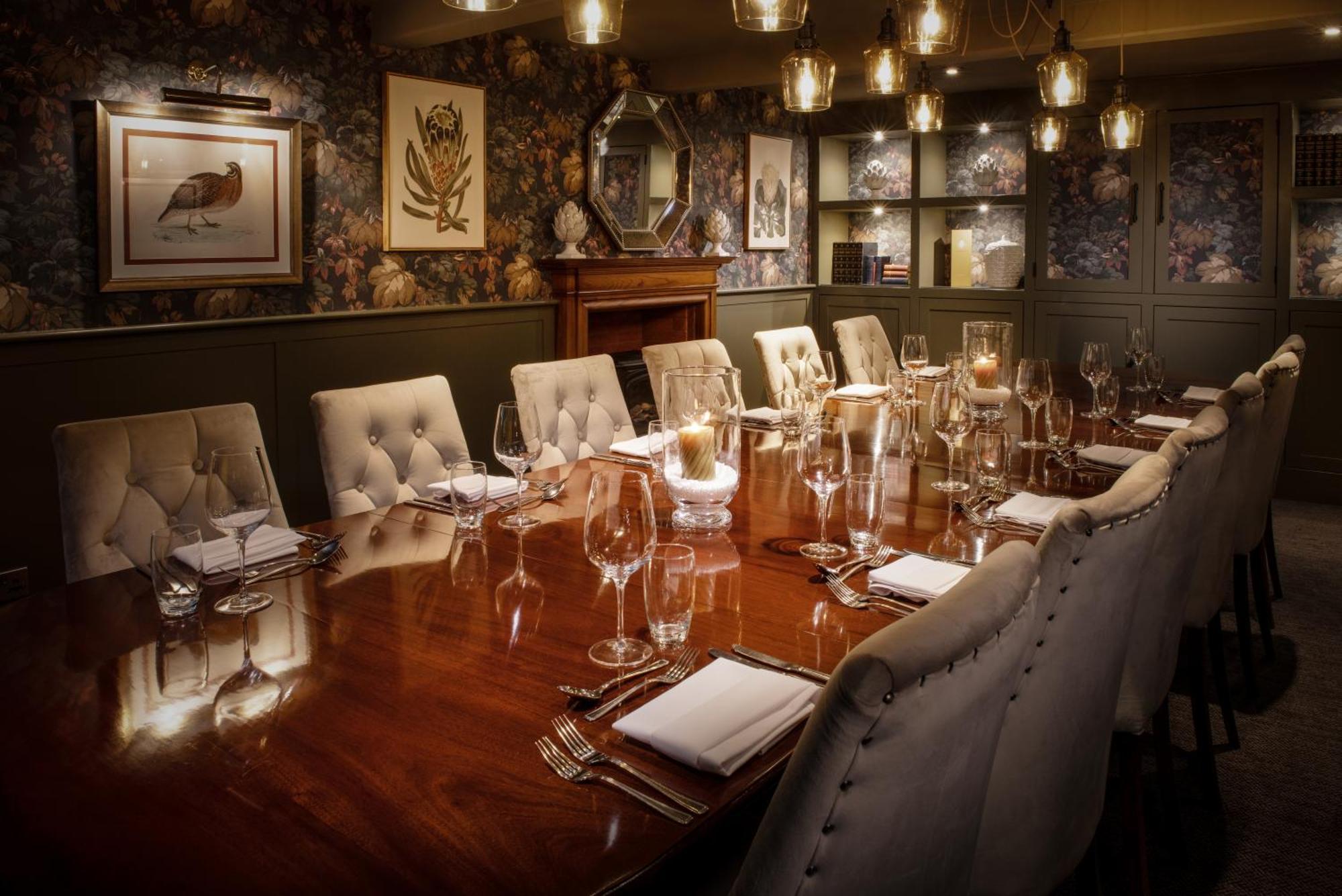 Отель The Millstone, Mellor Блэкберн Экстерьер фото The private dining room at The Ivy
