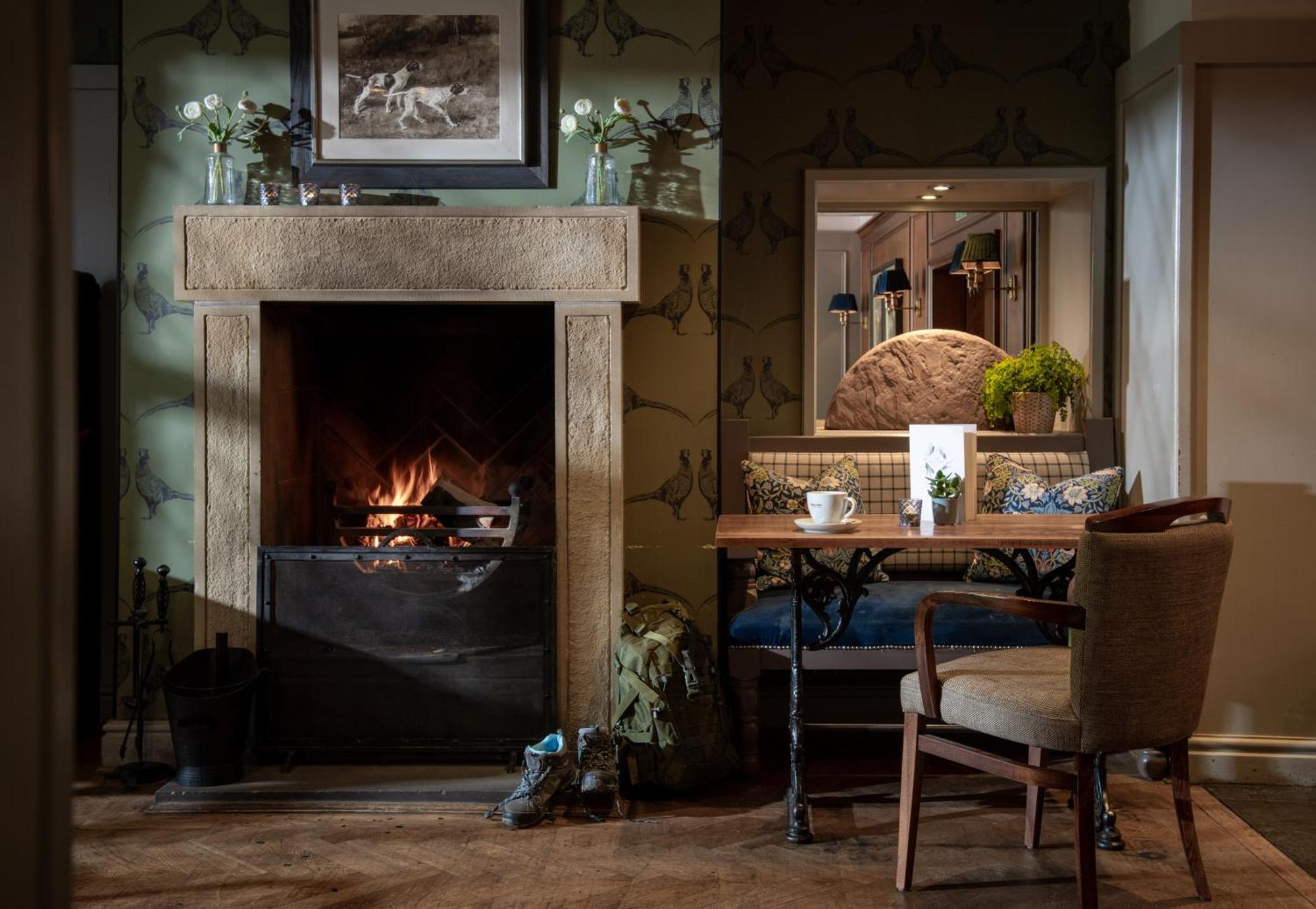 Отель The Millstone, Mellor Блэкберн Экстерьер фото The restaurant at The Old parsonage